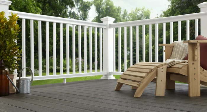 Fiberon Concordia Decking in Symmetry - Graphite