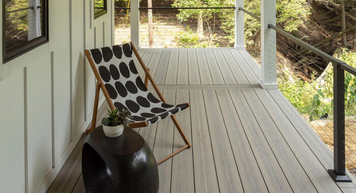 DecKorators Voyage Decking in Tundra