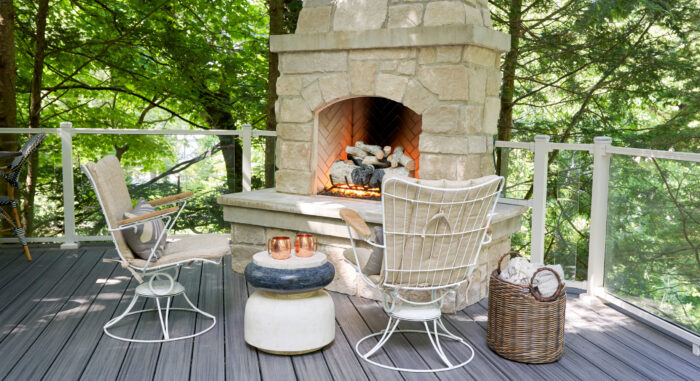 Trex Transcend® in Island Mist