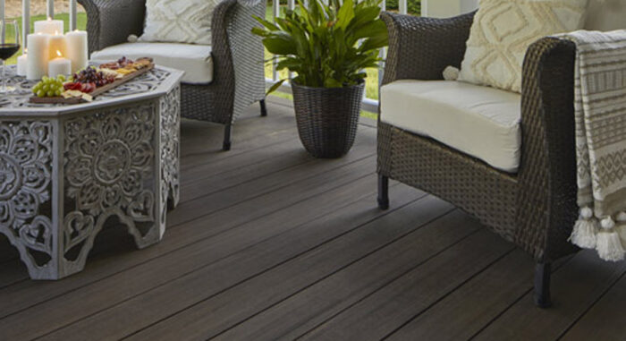 TimberTech Landmark Collection® in American Walnut