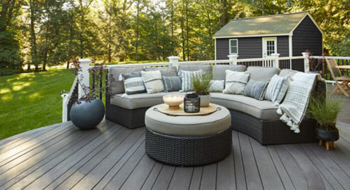 TimberTech Vintage Collection® in Dark Hickory