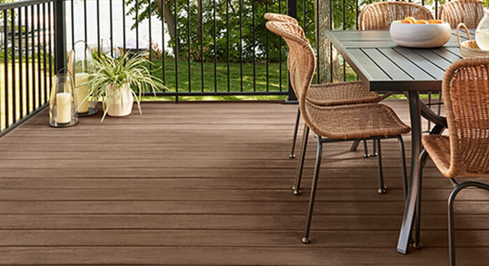 TimberTech Vintage Collection® in English Walnut