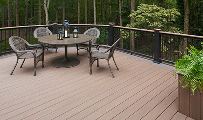 TimberTech Vintage Collection® in English Walnut